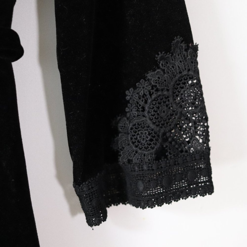 SOLD vintage 70s black velvet lace maxi dress S - Picture 4 of 8